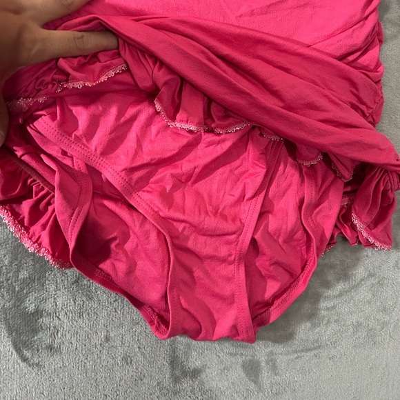 Vintage Juicy couture hot pink ruffle one piece bathing suit - Picture 15 of 16